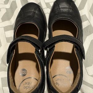 stride rite mary jane shoes